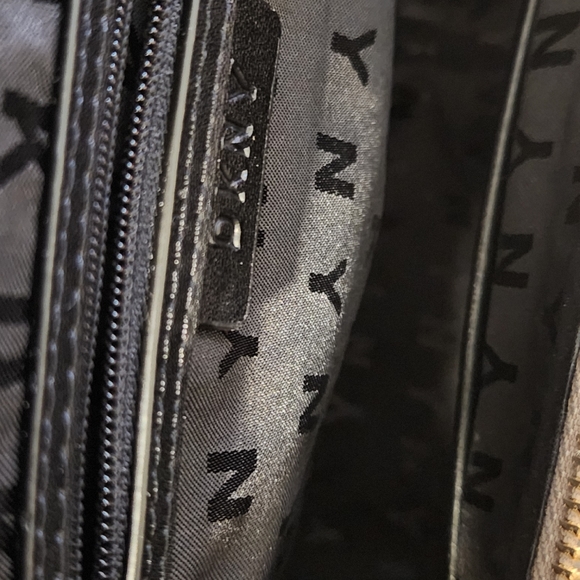 Backpack - Picture 2 of 4